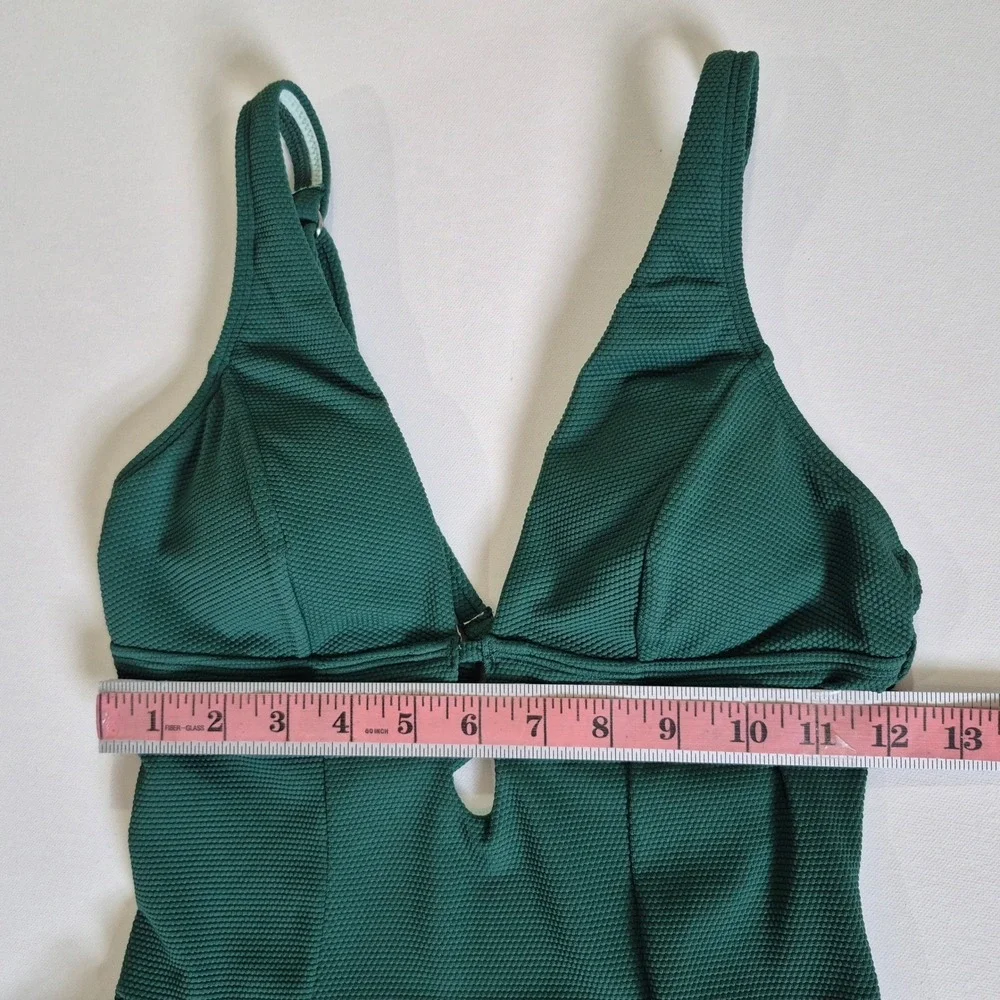 Cupshe Womens One Piece Swimsuit Dark Green‎ Textured Cutout  Size S